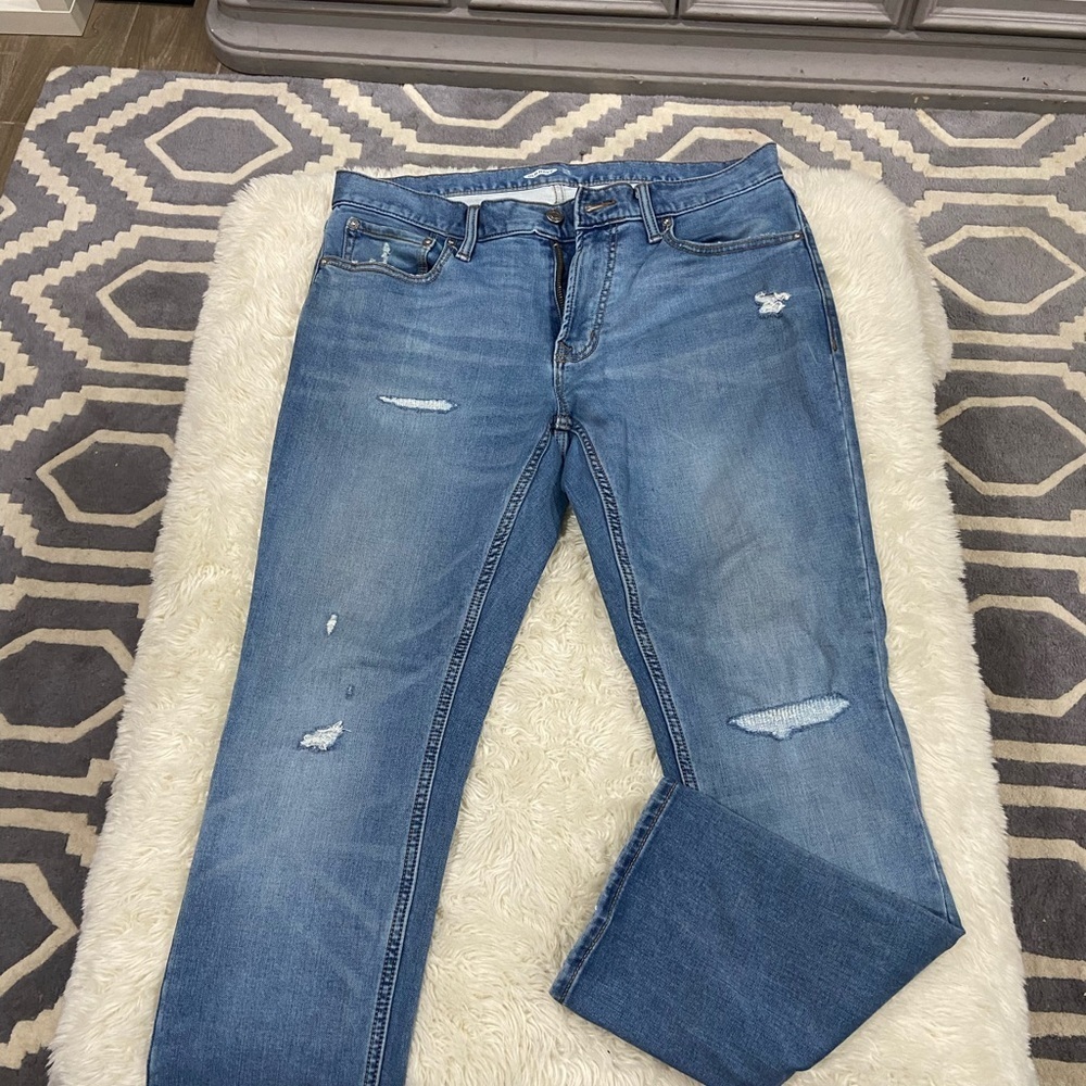 Old Navy slim 24/7 distressed jeans 33x30